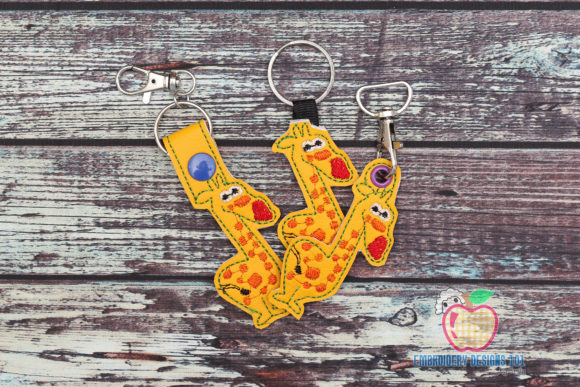 Adorable Giraffe Key Fob: A Boutique Appraisal